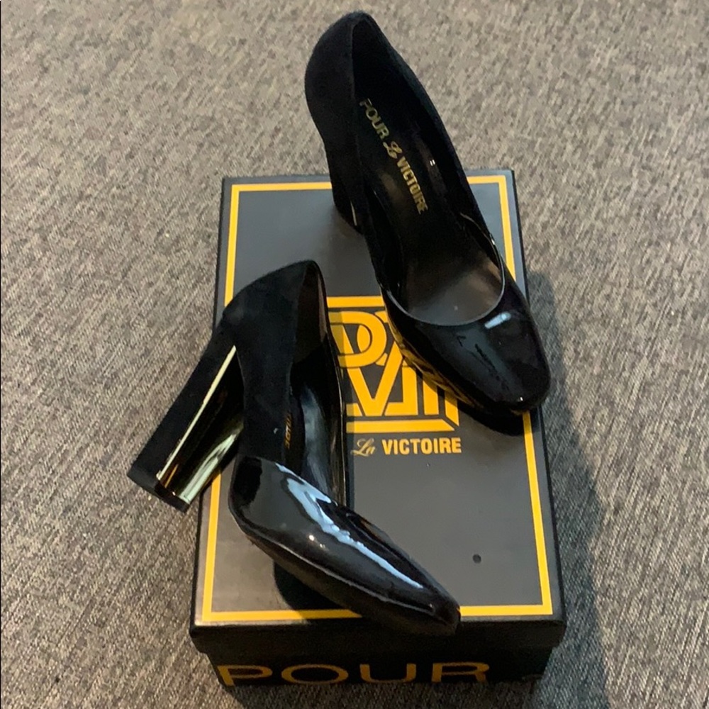 🟢 Pour La Victoire Black Patent Suede Pumps Heels 6